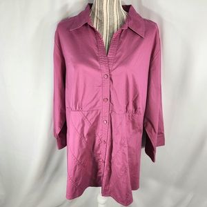 Quizzes Woman Trends NWT Magenta Haze Color V Neck Button Down Top Plus Size 24